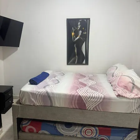 Apto Céntrico Torices 1 Piso 2 Apartamento